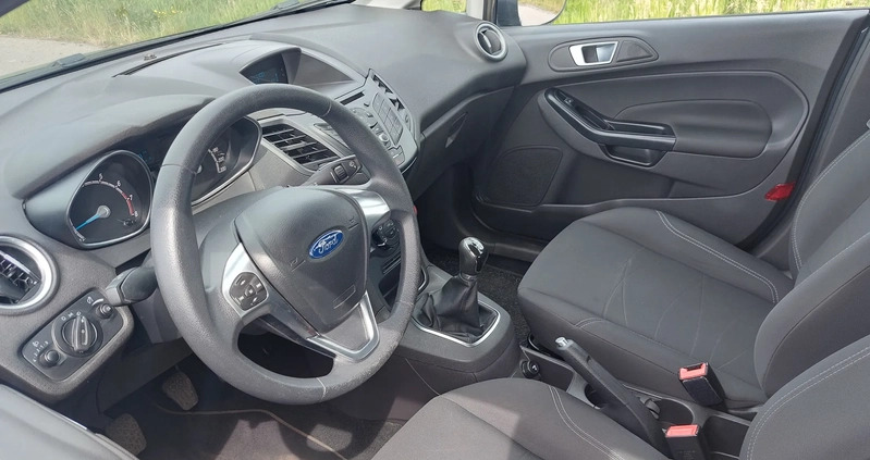 Ford Fiesta cena 26600 przebieg: 155000, rok produkcji 2015 z Lubliniec małe 277